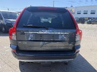 Volvo Xc-90 D5 AWD picture 4