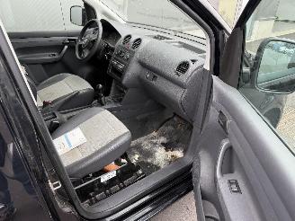 Volkswagen Caddy 1.6 TDI picture 19