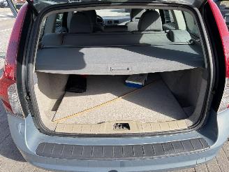 Volvo V-50 1.6D picture 13