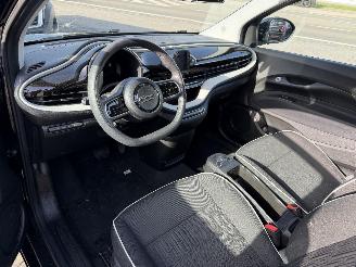 Fiat 500E  picture 10