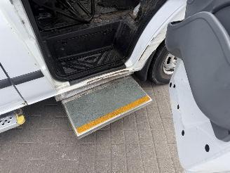 Ford Transit 2.0 TDCI / 9-SEATS picture 14