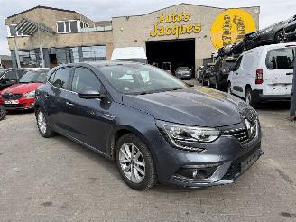 Schadeauto Renault Mégane 1.3I EXPRESSION 2018/12