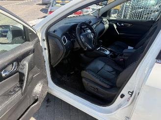 Nissan Qashqai 1.2 DIG-T TEKNA picture 6