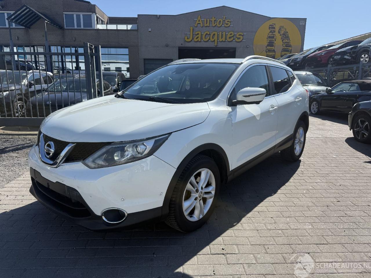Nissan Qashqai 1.2 DIG-T TEKNA