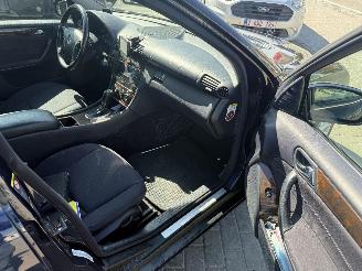 Mercedes C-klasse CDI picture 15