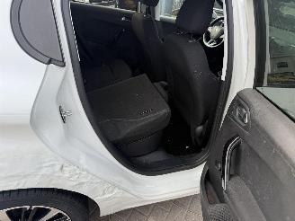 Peugeot 208 1.2 ALLURE picture 17