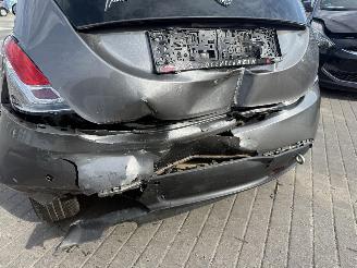 Lancia Ypsilon 1.2I  SILVER picture 10