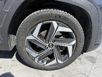Hyundai Tucson PHEV 1.6 T-GDI 4WD picture 11