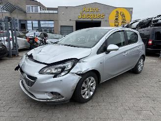 Schadeauto Opel Corsa 1.4I 2018/1
