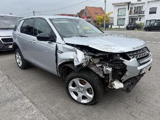 Land Rover Discovery Sport 2.0 TD4 HSE picture 4