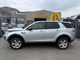 skadebil auto Land Rover Discovery Sport 2.0 TD4 HSE 2017/11