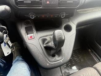 Peugeot Partner 1.5 BLUEHDI PREMIUM picture 23