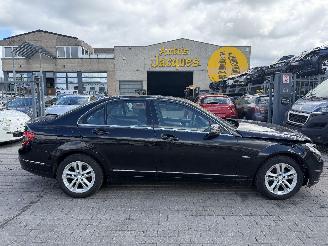 krockskadad bil auto Mercedes C-klasse  2010/11