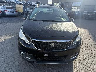 Peugeot 2008 1.2 PURETEC picture 3