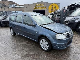 Unfallwagen Dacia Logan 1.6I AMBIANCE 2009/4