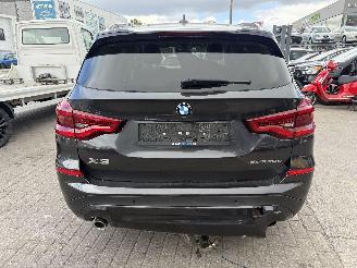 BMW X3 XDRIVE 30E picture 4