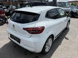 Renault Clio PAS POUR LA FRANCE picture 11