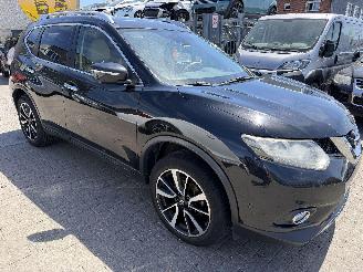skadebil auto Nissan X-Trail ENGINE OUT 2018/7