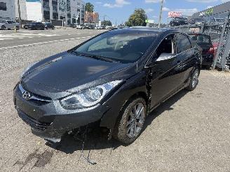 Hyundai I-40 1.7 CRDI STYLE picture 3