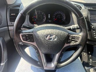 Hyundai I-40 1.7 CRDI STYLE picture 22