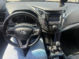 Hyundai I-40 1.7 CRDI STYLE picture 7