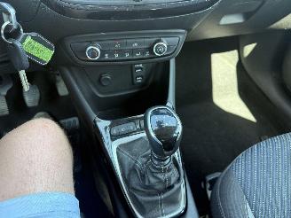 Opel Crossland 1.2 picture 22