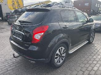 krockskadad bil auto Ssang yong Korando C 2014/7