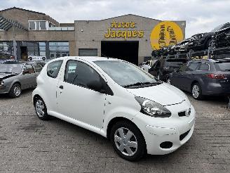 Auto incidentate Toyota Aygo 1.0 2010/12