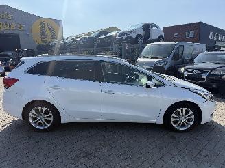 Kia Ceed 1.6 CRDI SW picture 2