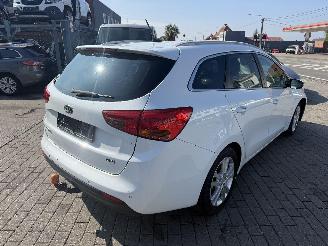 Kia Ceed 1.6 CRDI SW picture 3