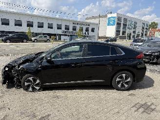 Hyundai Ioniq HEV1.6 GDI EXECUTIVE picture 11