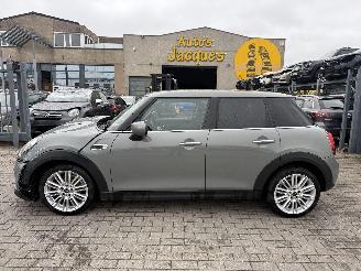 skadebil auto Mini Cooper 1.5 2019/8