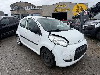Vaurioauto  passenger cars Citroën C1 1.0 AUTOMATIC/NO COC 2010/2