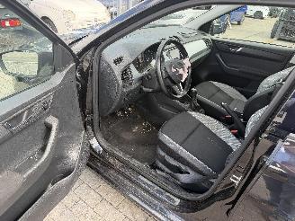 Skoda Fabia 1.2 TSI AMBITION picture 6
