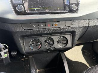 Skoda Fabia 1.2 TSI AMBITION picture 21