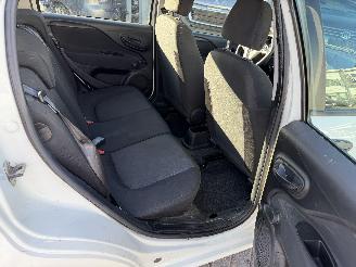 Fiat Punto 1.2I picture 20