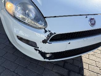 Fiat Punto 1.2I picture 17
