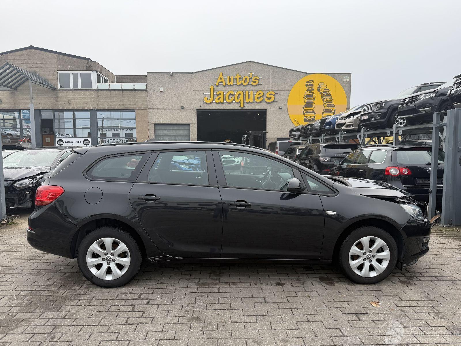 Opel Astra SPORTS TOURER