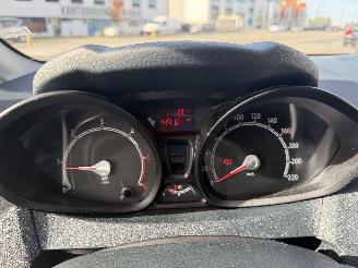 Ford Fiesta 1.6 TDCI COMFORT picture 19