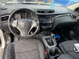 Nissan Qashqai 1.2 DIG-T TEKNA picture 13