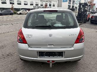 Suzuki Swift 1.3 DDIS/DIESELPOMP? picture 4