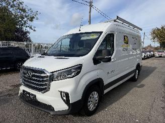 krockskadad bil bedrijf Maxus Deliver9 2.0 TDCI 2024/6