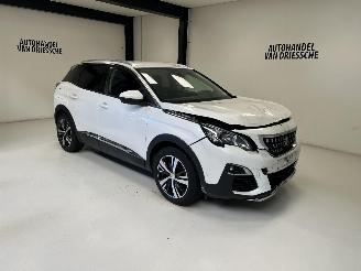 krockskadad bil auto Peugeot 3008 ALLURE 2017/2