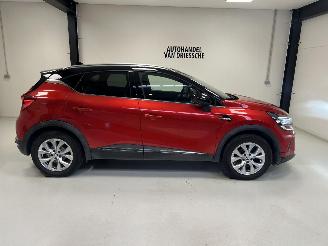 Renault Captur INTENS picture 2