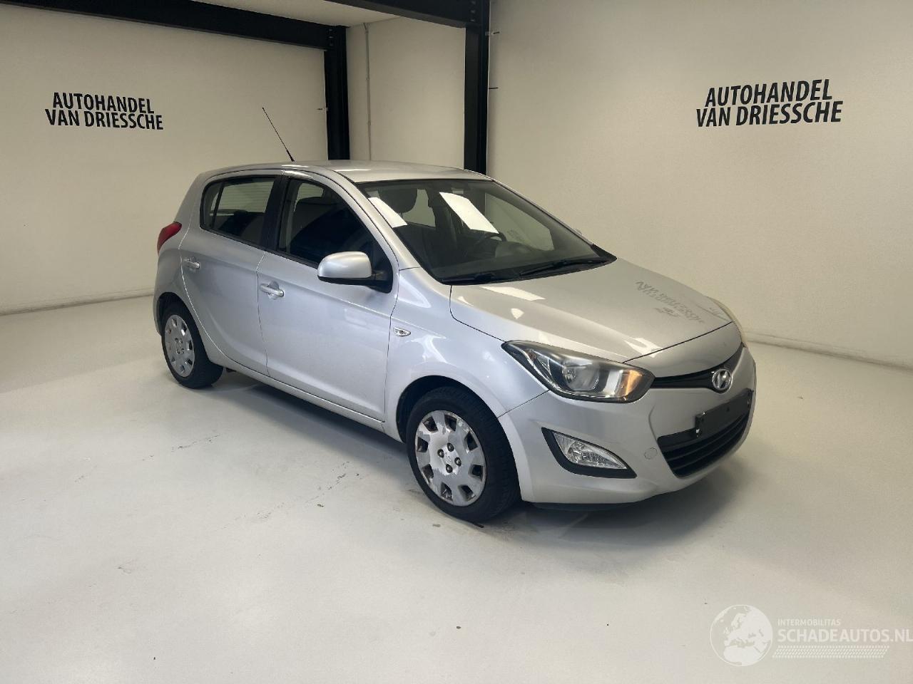Hyundai I-20 