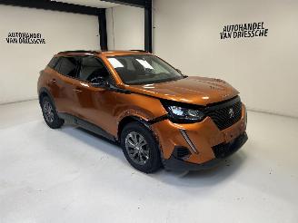 krockskadad bil auto Peugeot 2008  2022/6
