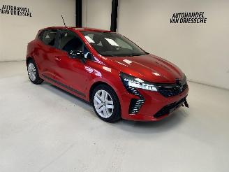 Auto incidentate Renault Clio  2024/6