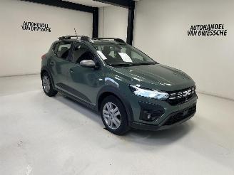 skadebil auto Dacia Sandero STEPWAY 2023/4