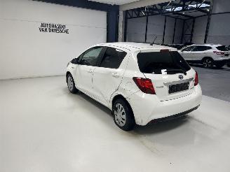 Toyota Yaris HYBRIDE picture 5