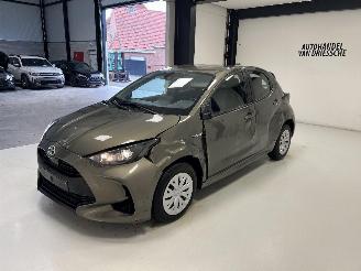 Toyota Yaris HYBRIDE picture 8